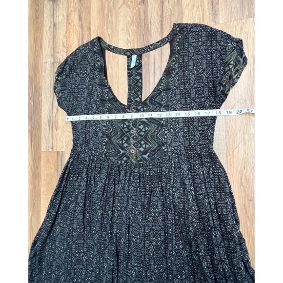 Free People Black Geometric Boho Skater Dress – Size Small – 100% Rayon - Picture 6 of 9